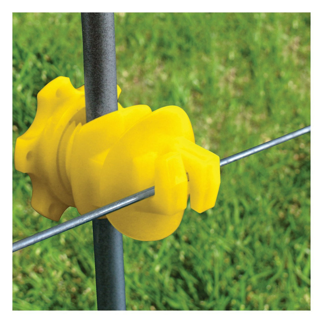 Patriot Screw-On Rod Post Insulator - Yellow (25 Pack) - Fencing Patriot - Canada